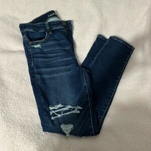 2/$33. American Eagle Jeans. Ripped High Rise Jeggings. Size 8. Short Fit.